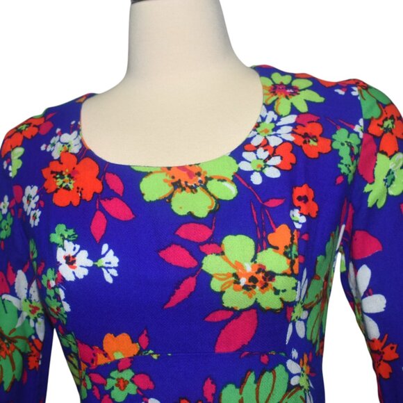 Vintage Maxi Dress Flower Power Print Long Sleeves 60s 70s Park East by Swirl M - Picture 2 of 9